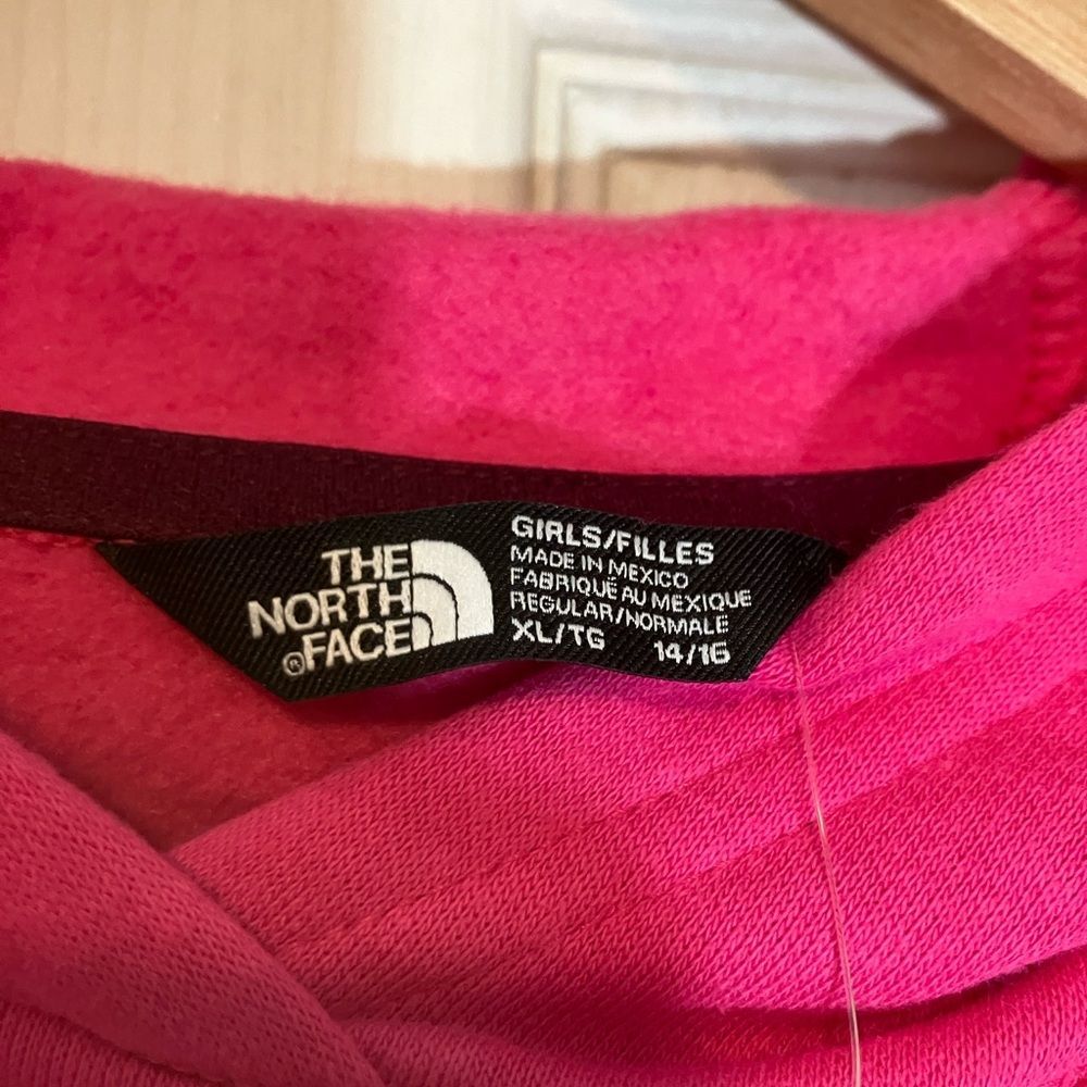 NWT North Face girls, extra large hoodie, bright pink - Picture 2 of 3